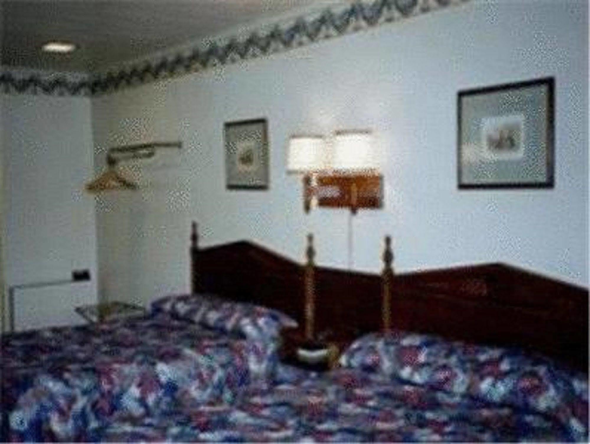 Bassett Motel Williamsburg Extérieur photo